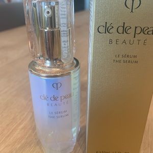 Cle de peau serum